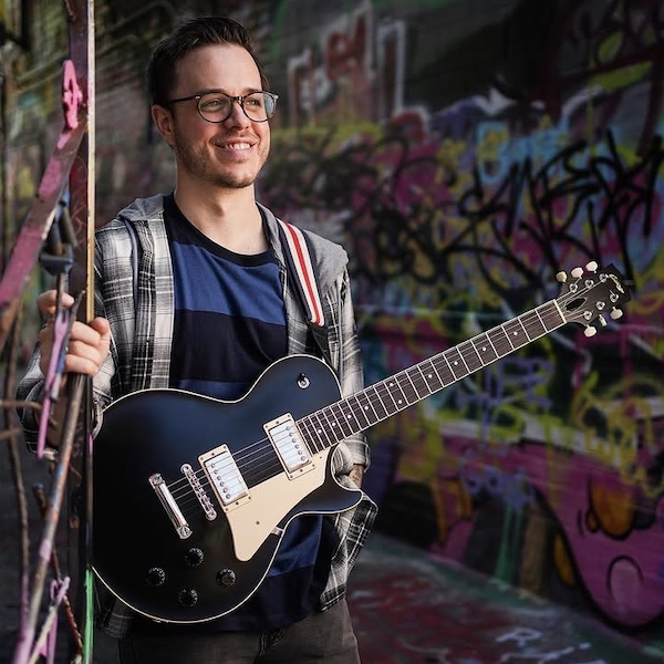 Charlie Ballantine (Guitar)